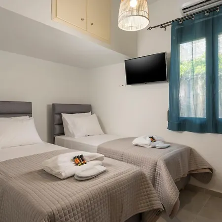 Crescendo City House Ханья Экстерьер фото